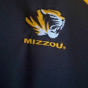 Antigua polo shirt for MIZZOU! Support your team in this lightweight shirt Sz Lg